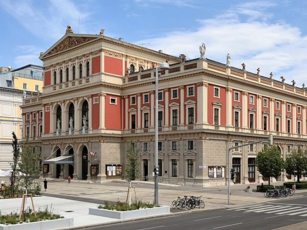 維也納黃金音樂廳 MUSIKVEREIN　圖／Wikipedia